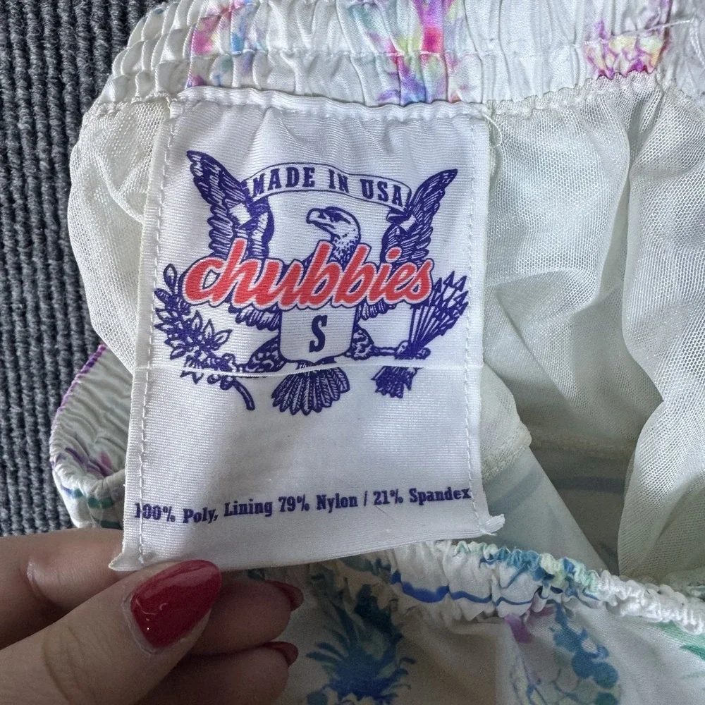 Chubbies Swim Trunks Bathing Suit Pineapple All Over Print AOP 5.5
